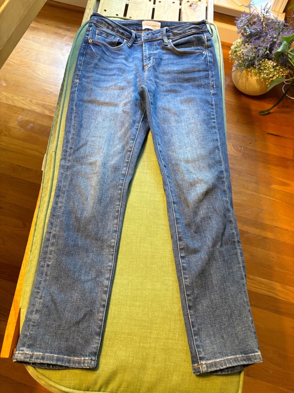 Dear John Women's Straight Leg Jeans in Blue Wash